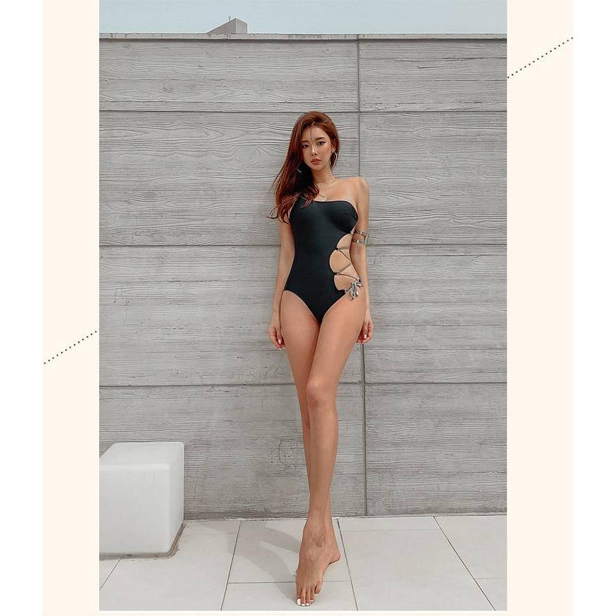 水着 ワンピース レディース ワンショルダー アシンメトリー セクシー 水着 黒 無地 紐 ストラップ ハイレグ シンプル おしゃれ きれいめ かっこいい お姉さん Db1448 Marmelo Sunnyday 通販 Yahoo ショッピング