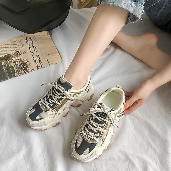 シューズ レディース 靴 クツ くつ スニーカー 紐靴 ダッドスニーカー ボリュームスニーカー 厚底 フラット かわいい 大人可愛い おしゃれ ルーズ レトロ 正規販売店