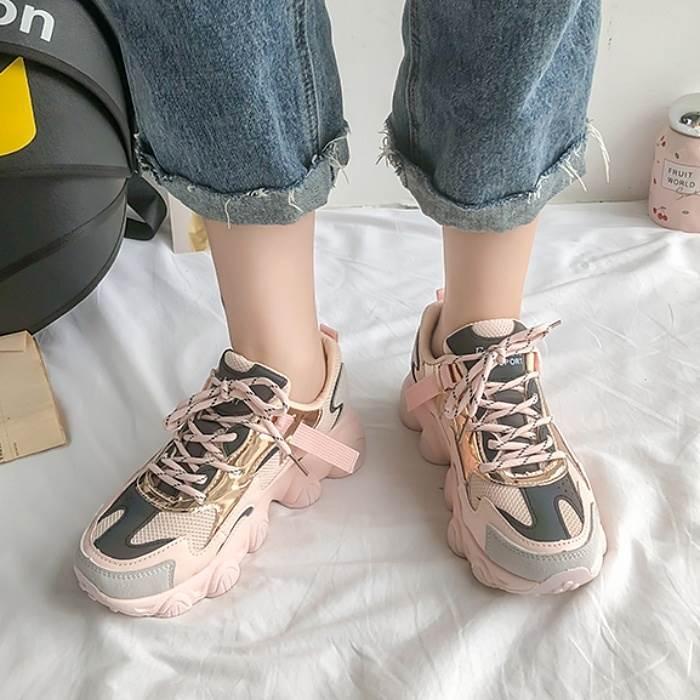 シューズ レディース 靴 クツ くつ スニーカー 紐靴 ダッドスニーカー ボリュームスニーカー 厚底 フラット かわいい 大人可愛い おしゃれ ルーズ レトロ 正規販売店