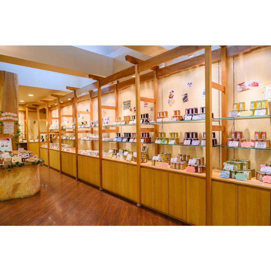 国産果実のバタースプレッド　りんごバター　140g　長野県産フジりんご、北海道産バター使用　 |  | 04