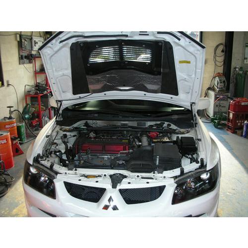 三菱：ランサーEVO7-9［CT9A］ボンネットダンパー シルバーカーボン 