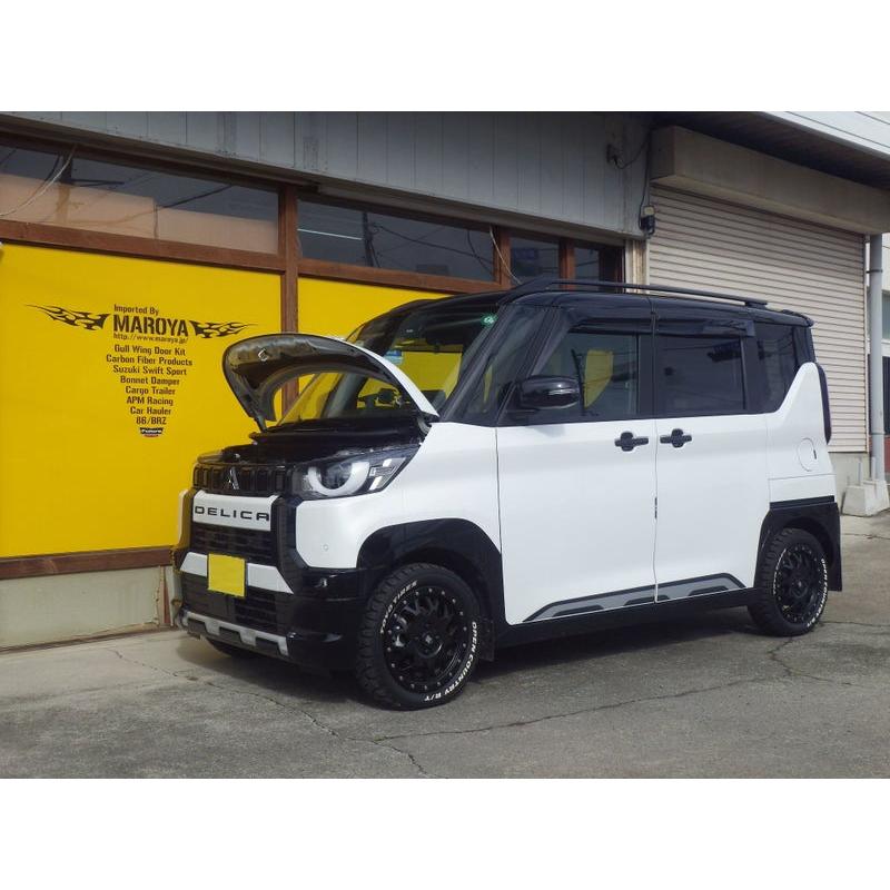 三菱：デリカミニ［B38A］ボンネットダンパー シルバーカーボンタイプ