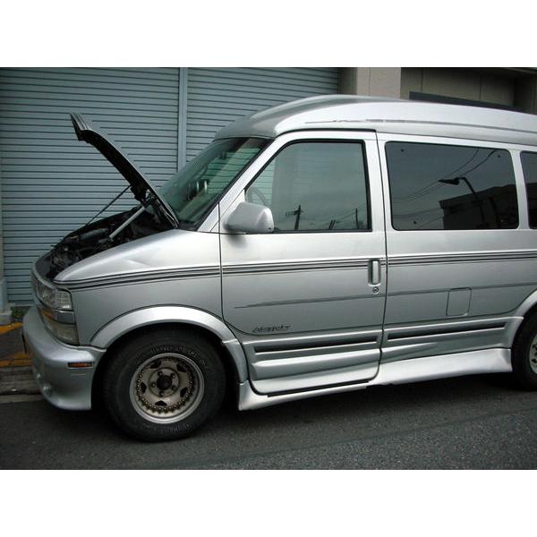 シボレー：アストロ　ボンネットダンパー　ブラックカーボン |  | 02