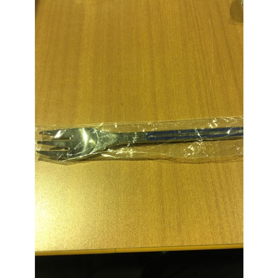 デザートセット カトラリーセット ステンレス製 中皿 5枚 滑り止めスプーン 5本 フォーク 5本 スプーン 5本 未使用 ★0059 B-2 |  | 03