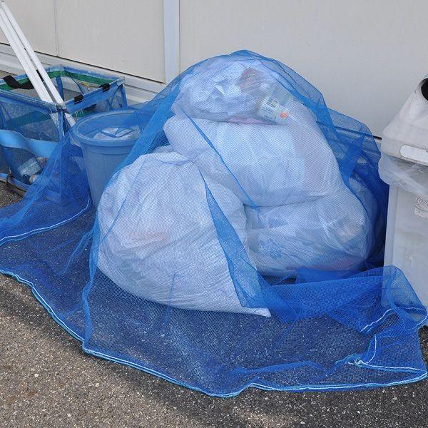 カラス対策 カラスネット 噂のカラスよけ２ｍ ３ｍ 青 ゴミネット おもり増量タイプ Rnbl23 180 マルソルオンラインショップ 通販 Yahoo ショッピング