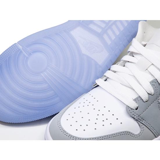 NIKE（ナイキ） WMNS AIR JORDAN 1 LOW ウィメンズ エア ジョーダン 1