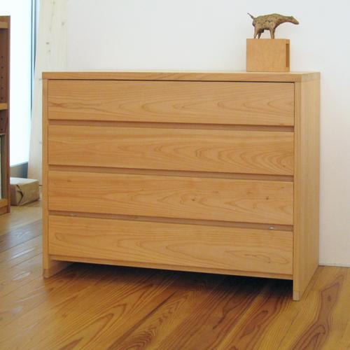 Aurelius さまへ桧スツールと ４段チェストです。 Aurelius さまへ桧スツールと 4段チェストです。 Aurelius さま