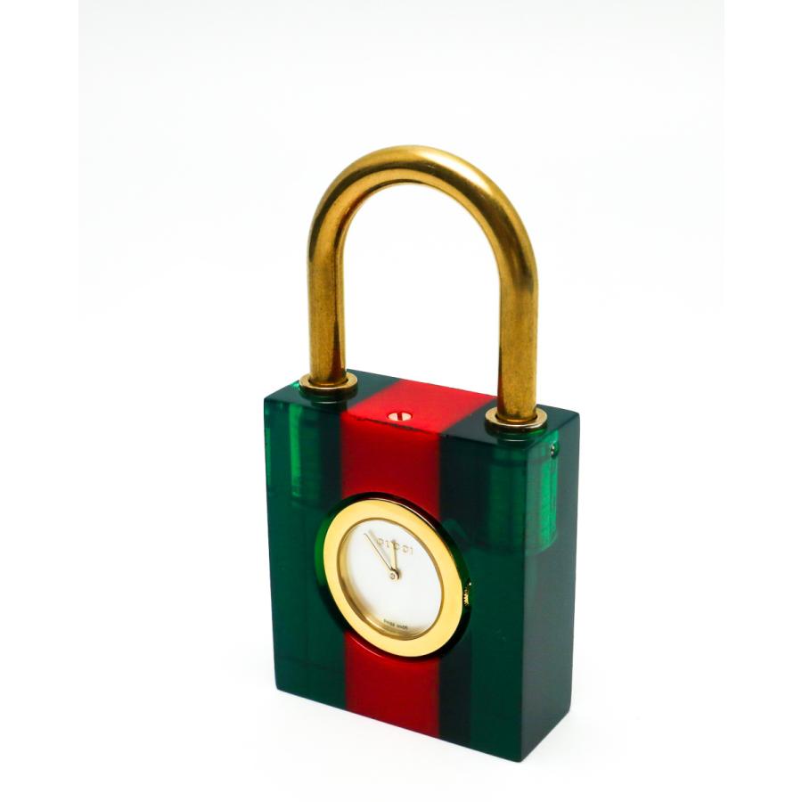 GUCCI（グッチ） キーホルダー ウォッチ 南京錠モチーフ シェル盤 時計