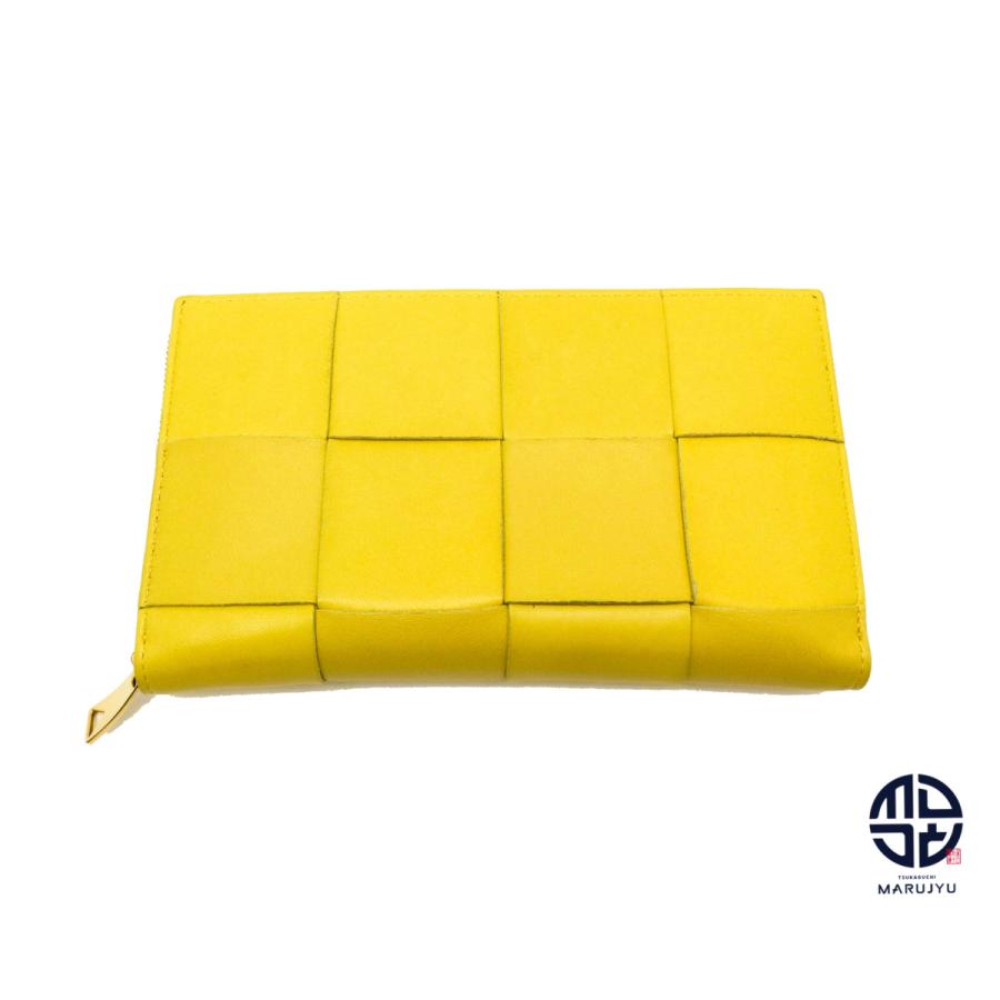 BOTTEGA VENETA（ボッテガ・ヴェネタ） イントレチャート バターカップ