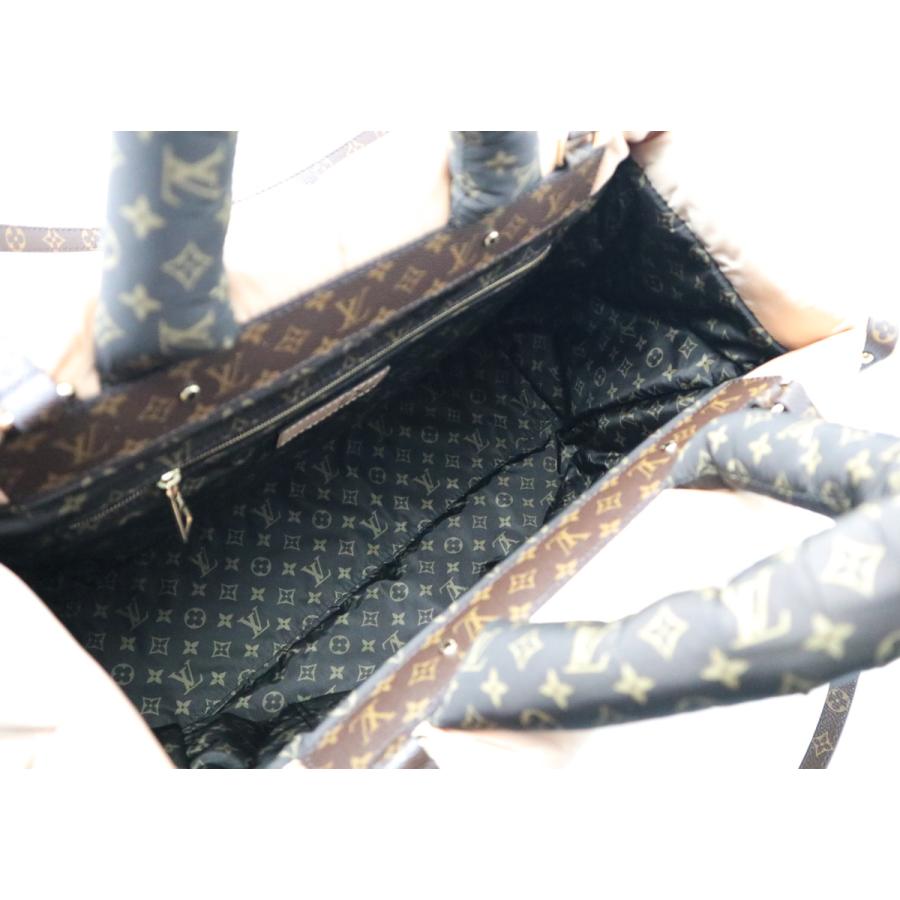 LOUIS VUITTON ブラックナイロンピローボストンバッグ LOUIS VUITTON（ルイ・ヴィトン） ボストンバッグ ユニセックス