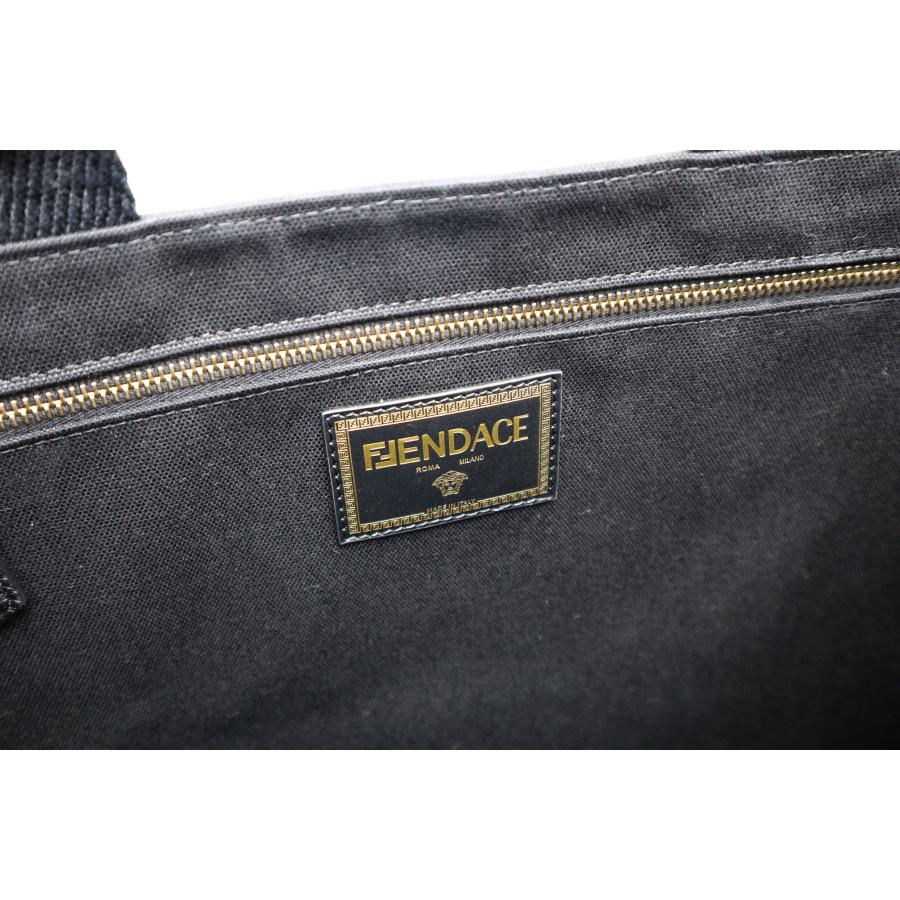 FENDI x VERSACE フェンディ ヴェルサーチェ Fendace フェンダー