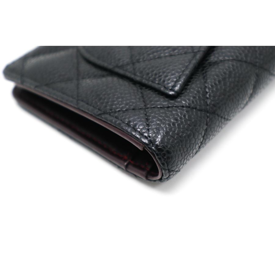 CHANEL シャネル 黒 キャビアスキン マトラッセ ゴールド金具 2 CHANEL シャネル 黒 キャビアスキン マトラッセ ゴールド金具 2