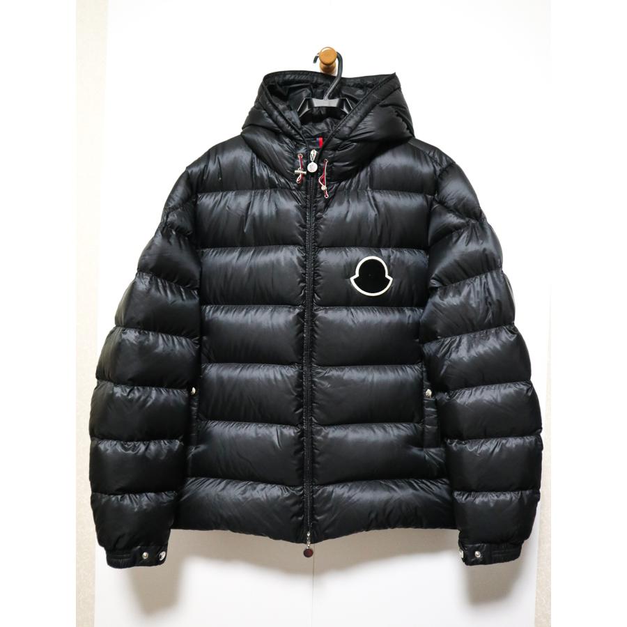 MONCLER モンクレール SASSIERE GIUBBOTTO サッシエール ロゴ MONCLER モンクレール SASSIERE GIUBBOTTO サッシエール ロゴ