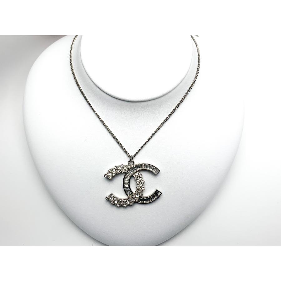 CHANEL（シャネル） シルバーカラー ココマーク ラインストーン 大ぶり