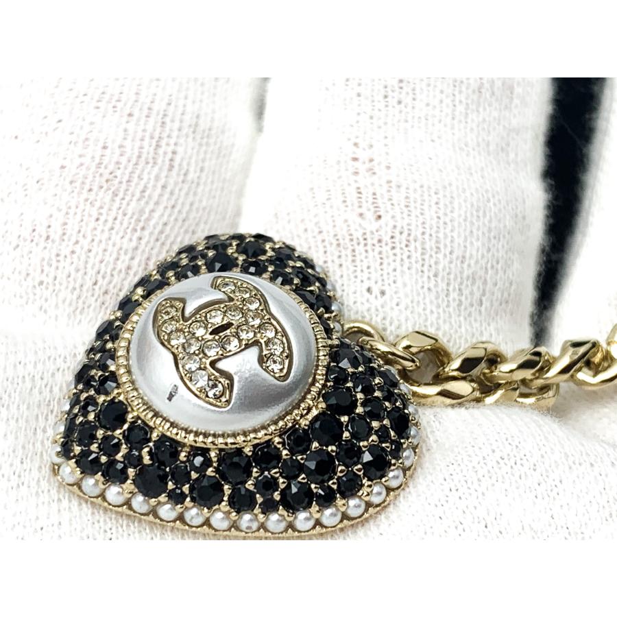 CHANEL チェーンベルト　パール　ハート　超美品 ハートとパールが上品で可愛らしい】 CHANEL チェーンベルト の通販は