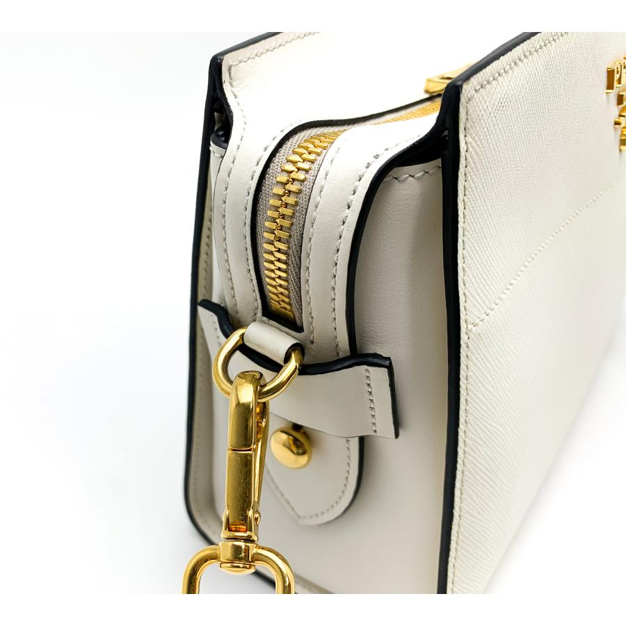 PRADA サフィアーノレザー ハンドバッグ ホワイト Prada サフィアーノレザー ミニバッグ | ホワイト | FARFETCH JP