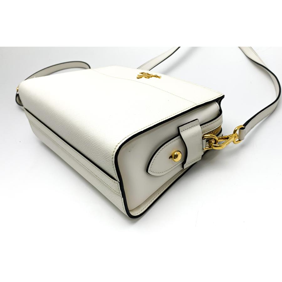 PRADA プラダ サフィアーノ レザー ホワイト 白 ショルダー