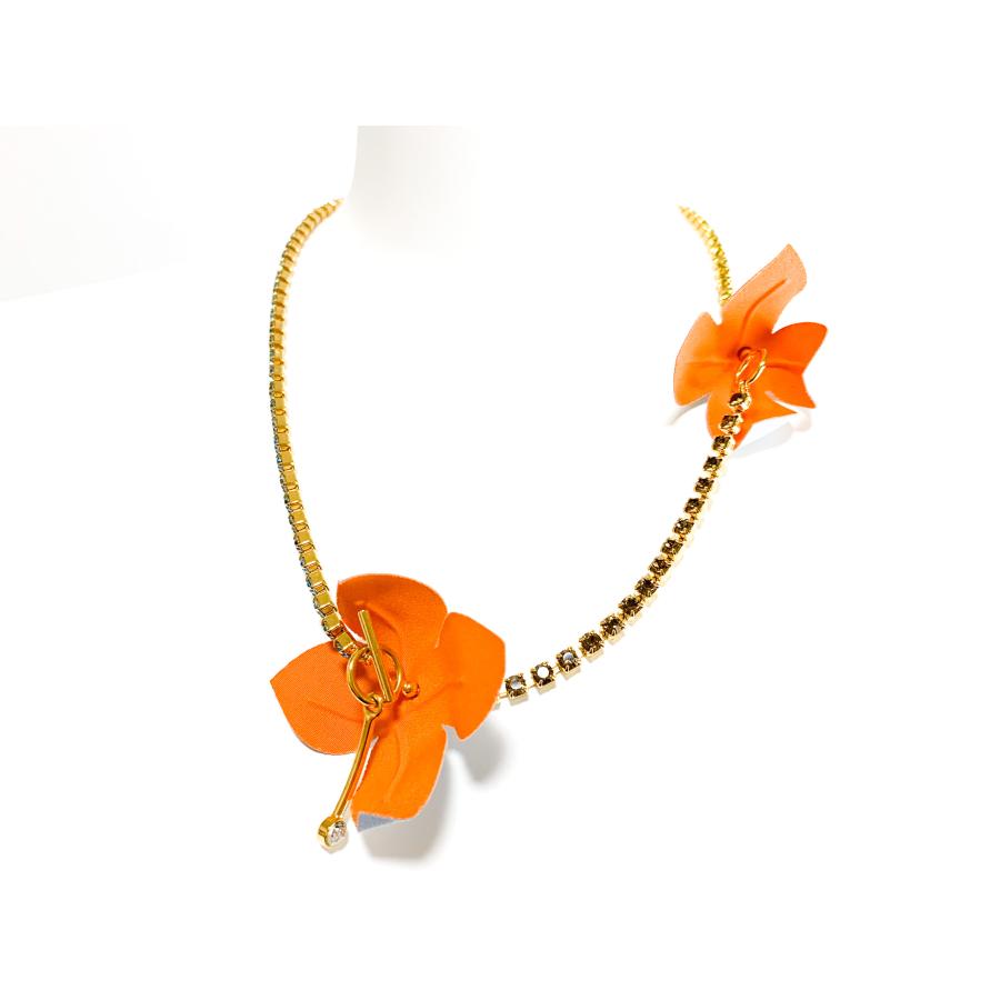 MARNI（マルニ） 花モチーフ フラワー ラインストーン ゴールド金具