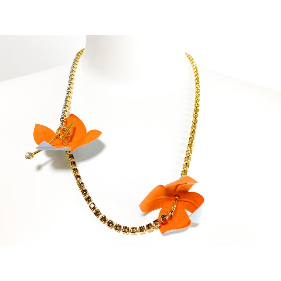MARNI（マルニ） 花モチーフ フラワー ラインストーン ゴールド金具