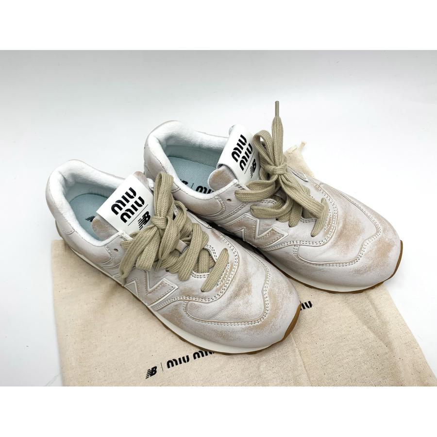 MIUMIU x NEW BALANCE ミュウミュウ ニューバランス コラボ 574 MIUMIU x NEW BALANCE ミュウミュウ ニューバランス コラボ 574