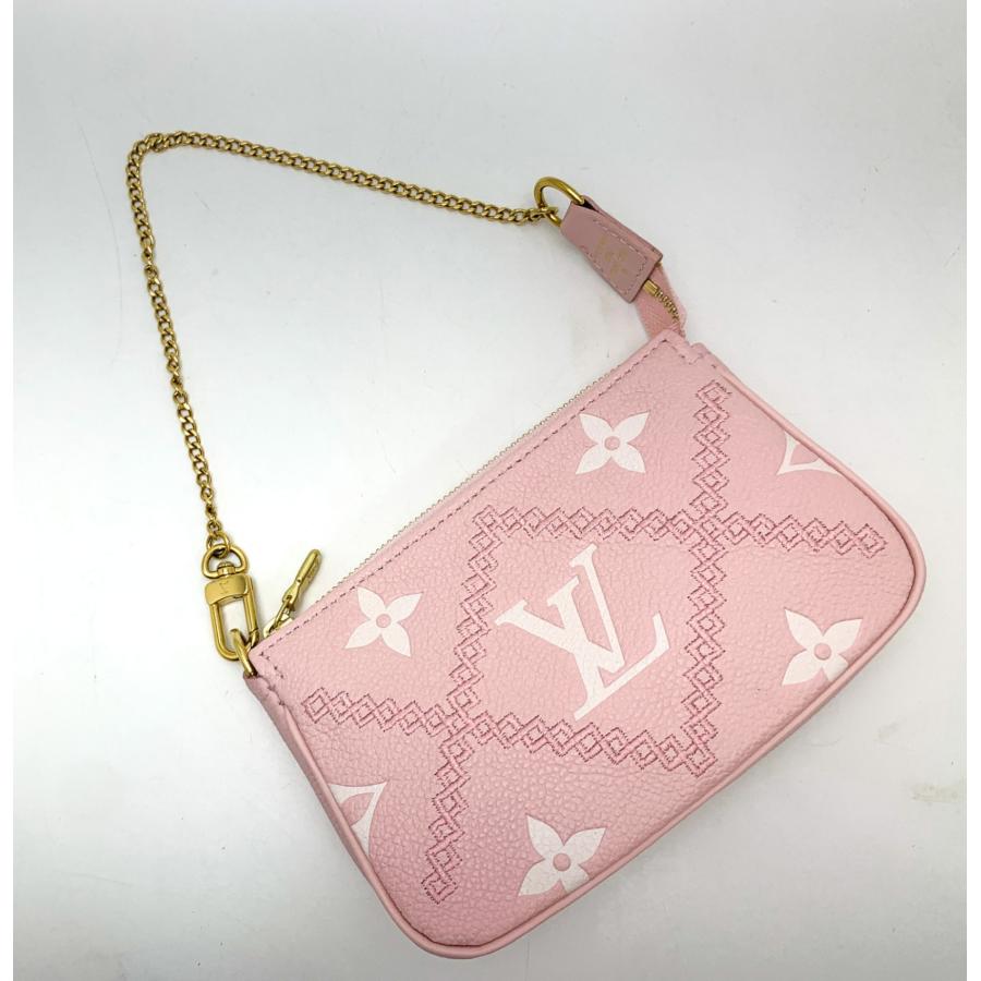 ルイヴィトン アンプラント・ブロデリー・ポシェット・クレ ケース ピンク ルイヴィトン アンプラント・ブロデリー・ポシェット・クレ