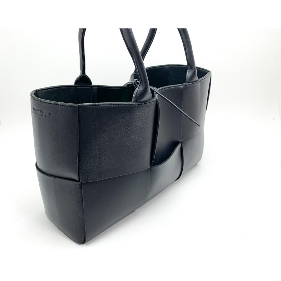 BOTTEGA VENETA ボッテガヴェネタ ザ アルコトート ポーチ付き