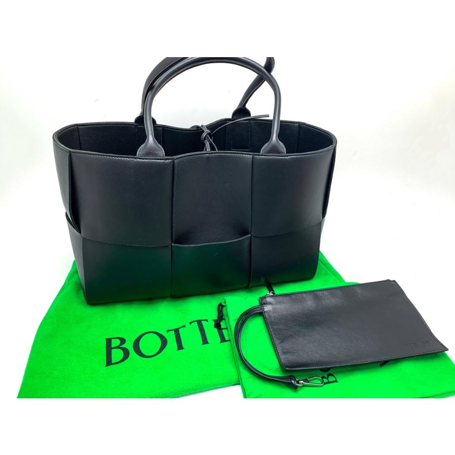 BOTTEGA VENETA ブラック ポーチ　トートバッグ ブラックラージ イントレチャート トートバッグ| Bottega Veneta