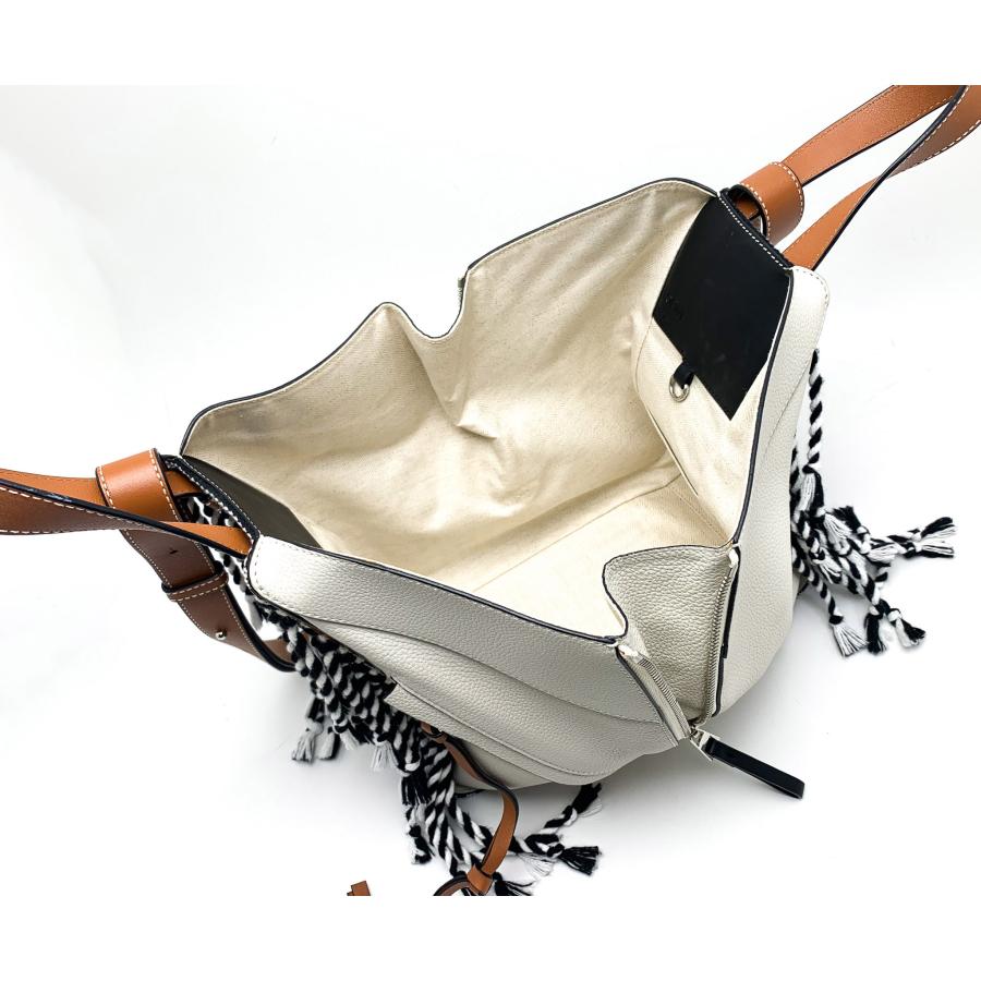 LOEWE ハンモック ボーダー フリンジ 2WAY バンドバッグ LOEWE ハンモック ボーダー フリンジ 2WAY バンドバッグ - メルカリ