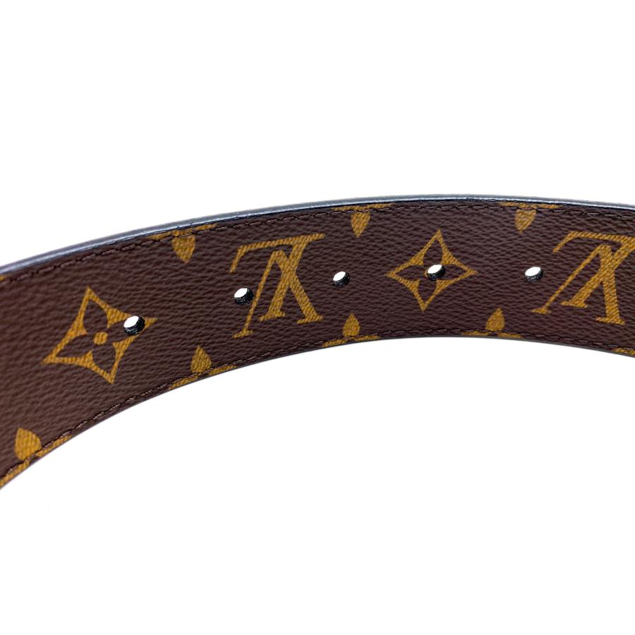 LOUIS VUITTON ルイヴィトン ベルト・LV イニシャル 40MM