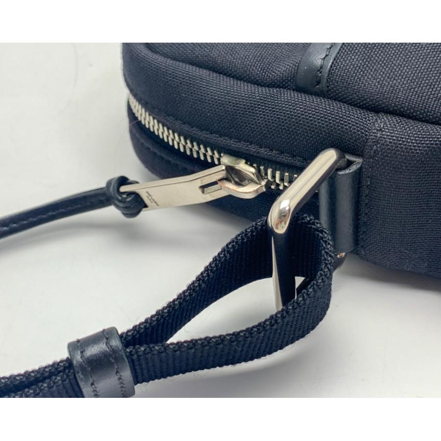 SAINT LAURENT サンローラン 黒 ブラック リビングトン ショルダー