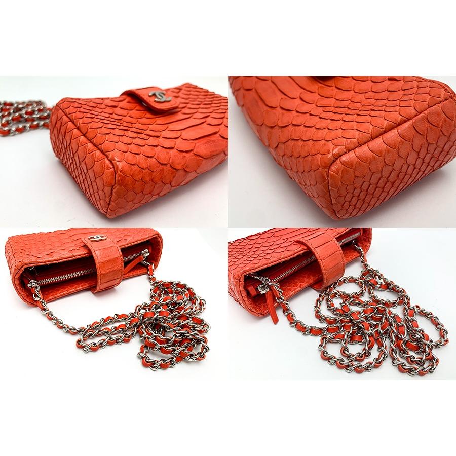 CHANEL シャネル オレンジ系 シルバー金具 パイソン 蛇革 ミニ CHANEL シャネル オレンジ系 シルバー金具 パイソン 蛇革 ミニ