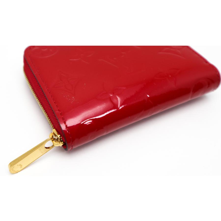 LOUIS VUITTON ルイヴィトン 赤 ヴェルニ ジッピーコインパース LOUIS VUITTON ルイヴィトン 赤 ヴェルニ ジッピーコインパース