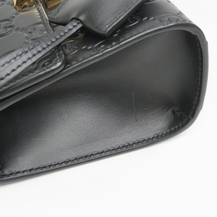 GUCCI（グッチ） パドロック チェーン ショルダーバッグ ブラック