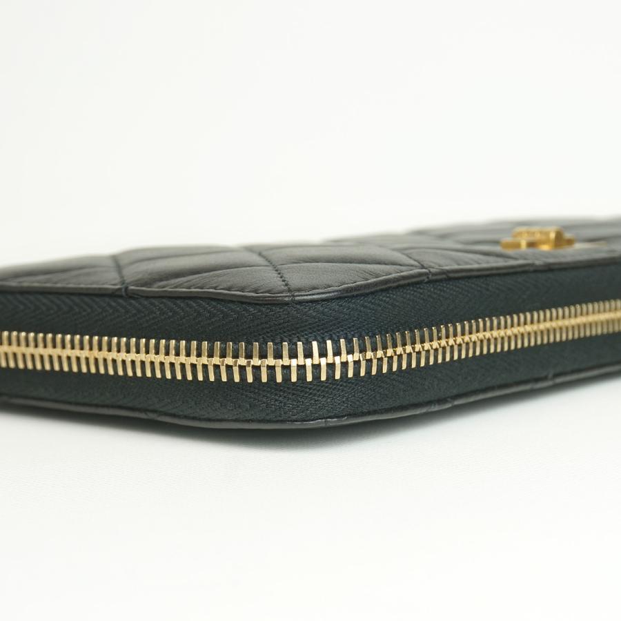 CHANEL シャネル 2.55 マトラッセ ラウンドファスナー長財布 黒×GP 