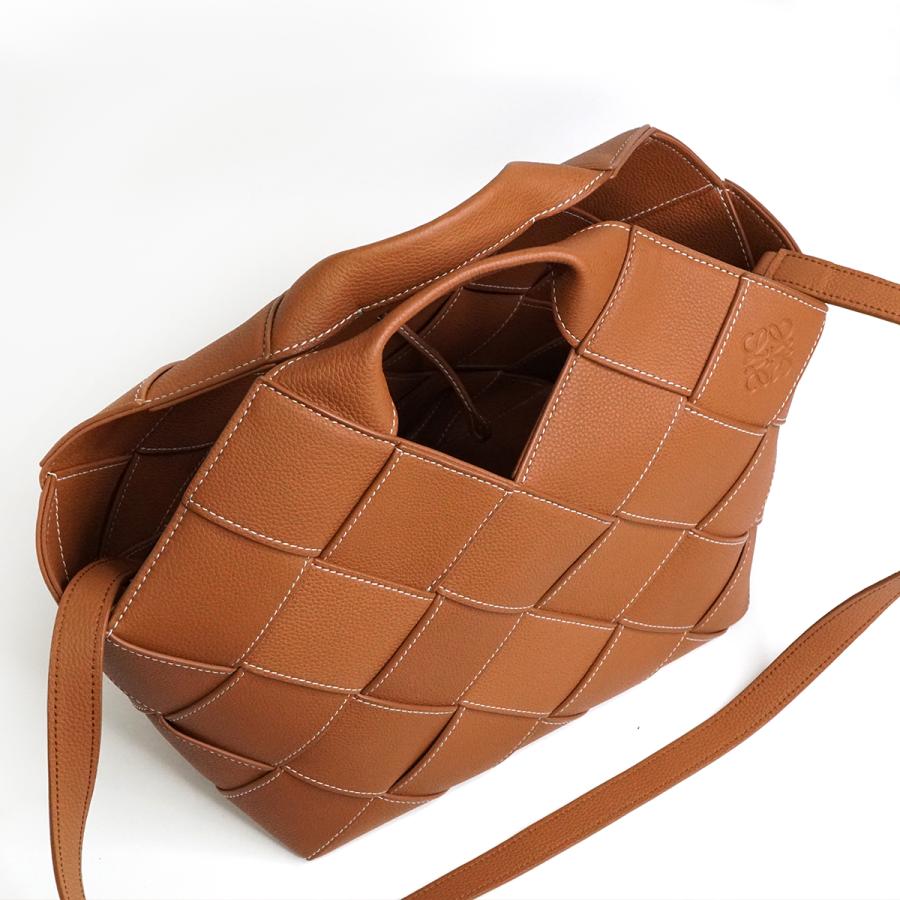 LOEWE ロエベ レザー ウーブン バスケットバッグ 2way LOEWE ロエベ レザー ウーブン バスケットバッグ 2way