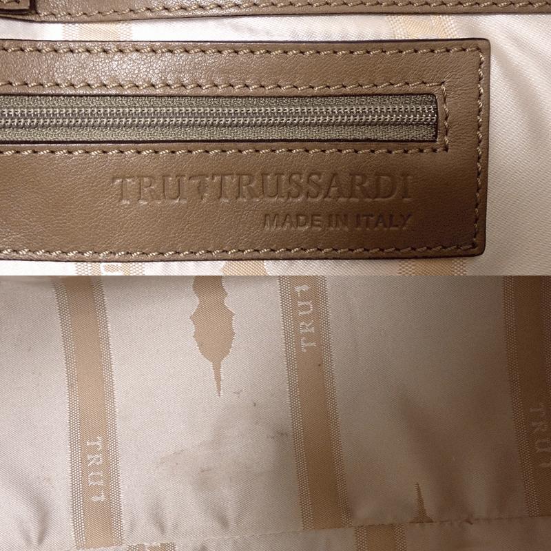 TRUSSARDI イタリア製 トラサルディ 最高級 牛革 カーフレザー TRUSSARDI イタリア製 トラサルディ 最高級 牛革 カーフレザー