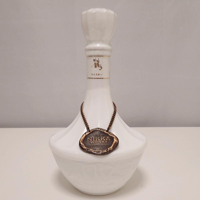 NIKKAWHISKY鶴 700ml 43%ニッカ 鶴 新品未使用 蒸留所限定品 ニッカウヰスキー（NIKKA WHISKY） 【激レア！】 ニッカ 鶴 スリム