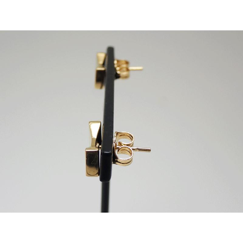 CHLOE クロエ ゴールド リボンピアス 2E0552-CB7 真鍮製 美品 CHLOE クロエ ゴールド リボンピアス 2E0552-CB7 真鍮製 美品
