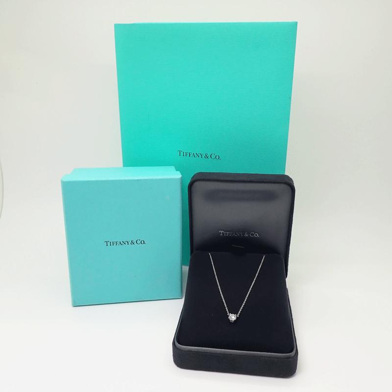 TIFFANY ティファニー ソリティア スタッド ダイヤモンド プラチナ950