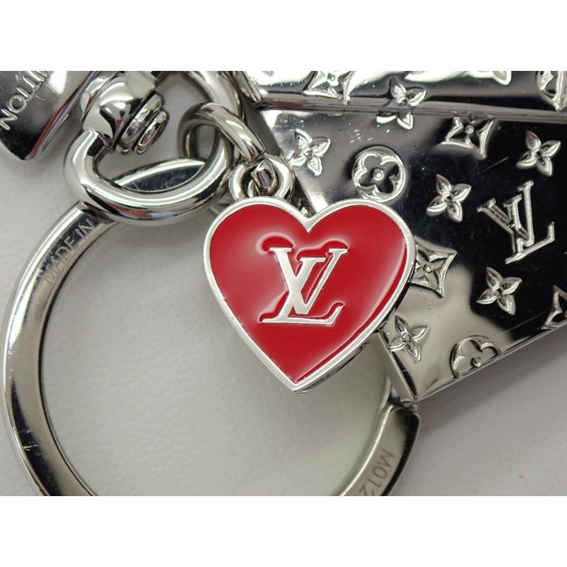 LOUIS VUITTON ルイヴィトン キーホルダーLVエンベロープ