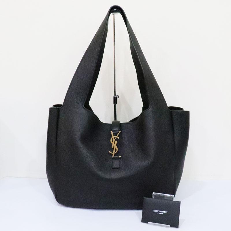 Yves Saint Laurent（イヴ・サンローラン） パリ YVES SAINT