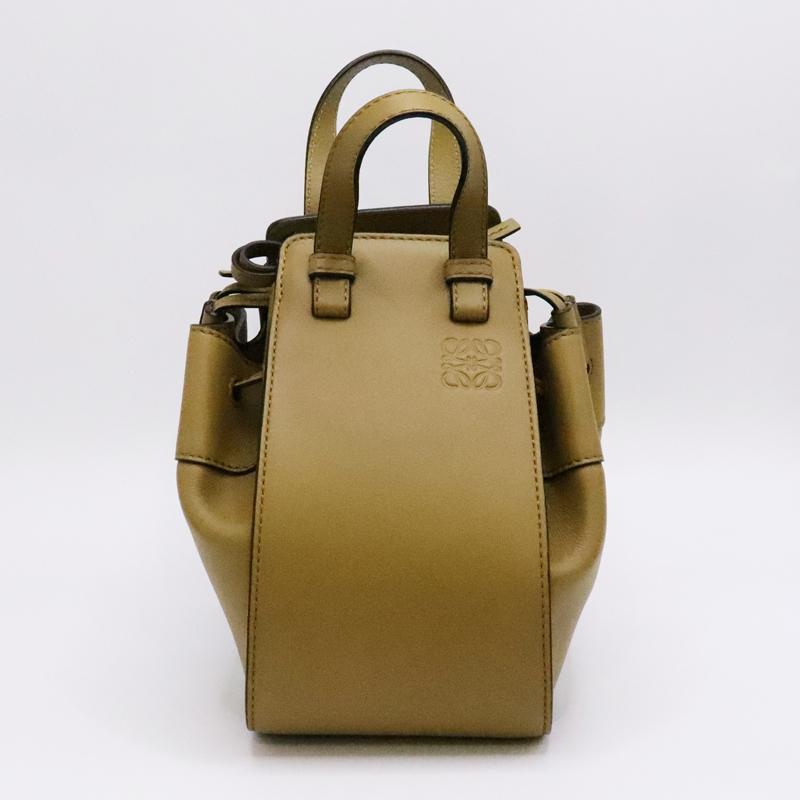LOEWE（ロエベ） ハンモック ドローストリングミニ 314.30.V07 サンド