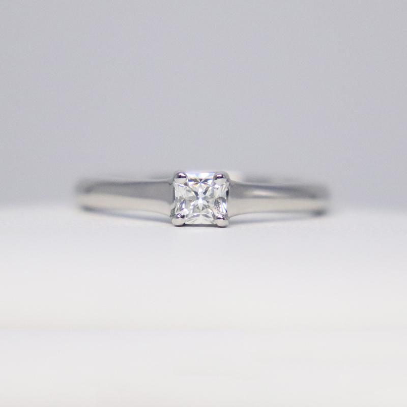 TIFFANY&Co.（ティファニー） Tiffany&co. Lucida ルシダ Pt950 ダイヤ