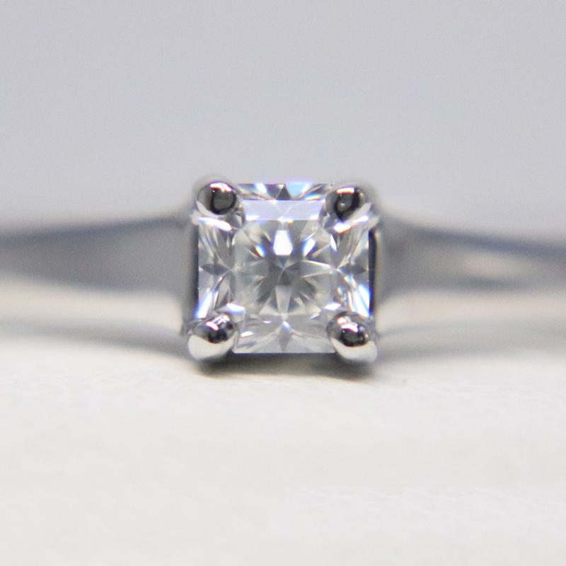 TIFFANY&Co.（ティファニー） Tiffany&co. Lucida ルシダ Pt950 ダイヤ