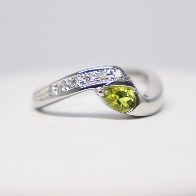 Pt900 カナリー・トルマリン リング イエロートルマリン 0.43ct D0 
