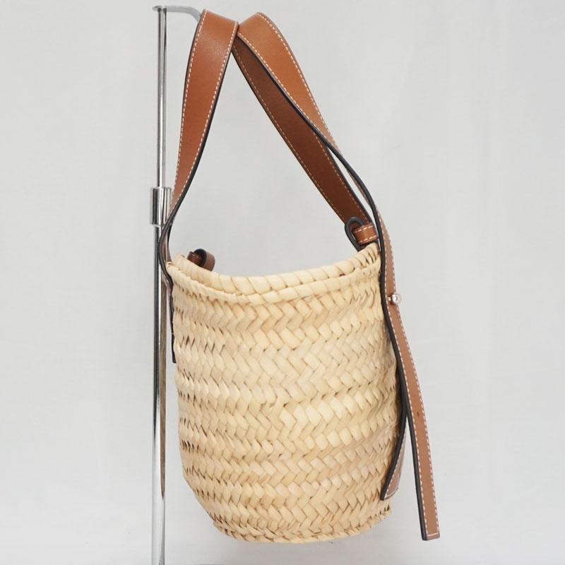 LOEWE　ロエベ　バスケットバッグ　かごバッグ　アナグラム LOEWE ロエベ バスケット バッグ スモール ナチュラル/タン
