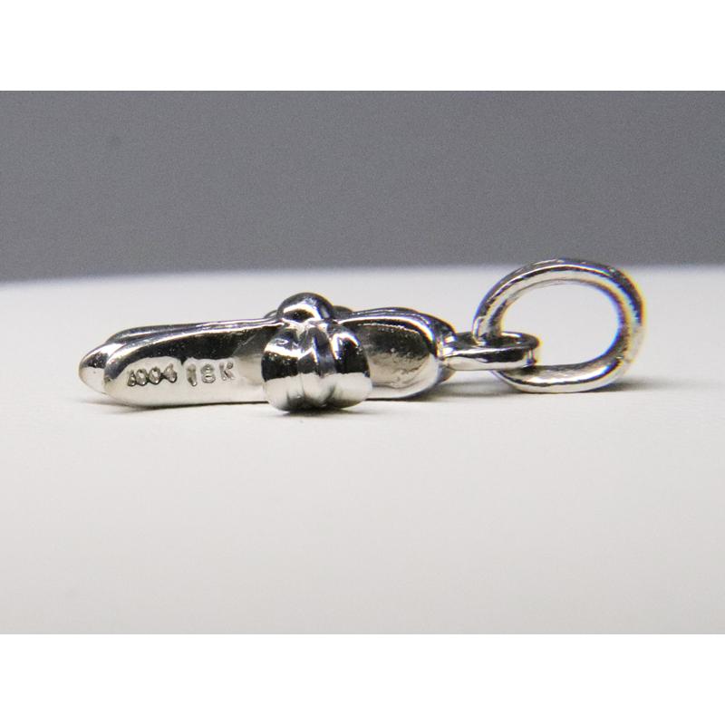 最終値下げ　クロムハーツ18金WGベイビーファットピアス純正ダイヤモンド 楽天市場】CHROME HEARTS BABY FAT EARRING 18K PAVE DIAMOND