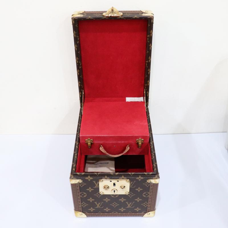LOUIS VUITTON（ルイ・ヴィトン） モノグラム ボワット フラコン