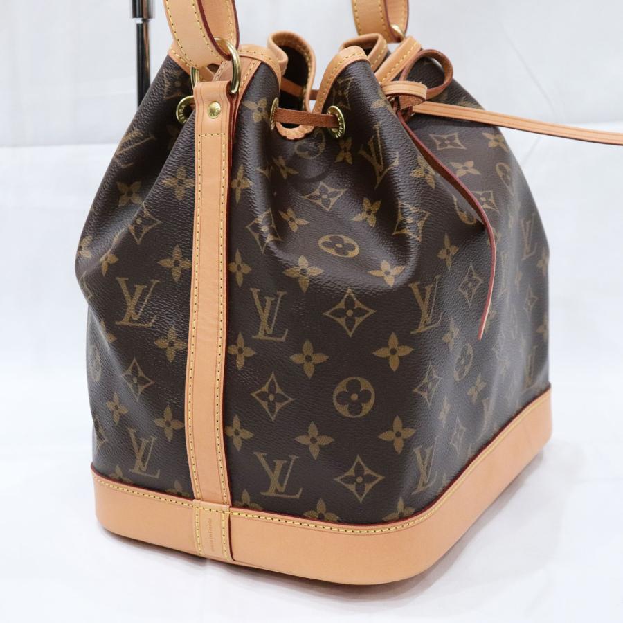 ルイヴィトン プチノエ ショルダーバッグ ルイ・ヴィトン(LOUIS VUITTON)ルイ・ヴィトン プチ・ノエ ショルダー