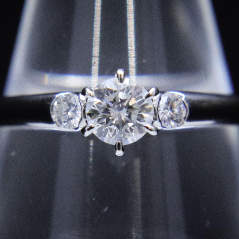 ROYAL ASSCHER（ロイヤルアッシャー） Pt900 ダイヤモンド リング 